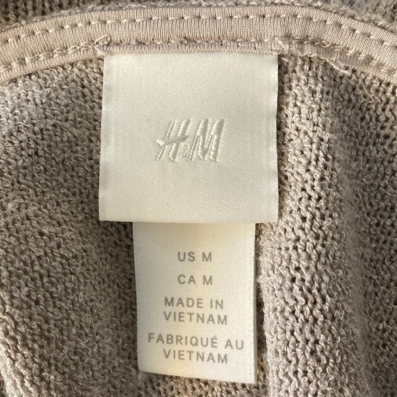 H&M Size M, Oatmeal color, scooped back knit top - Picture 6 of 9